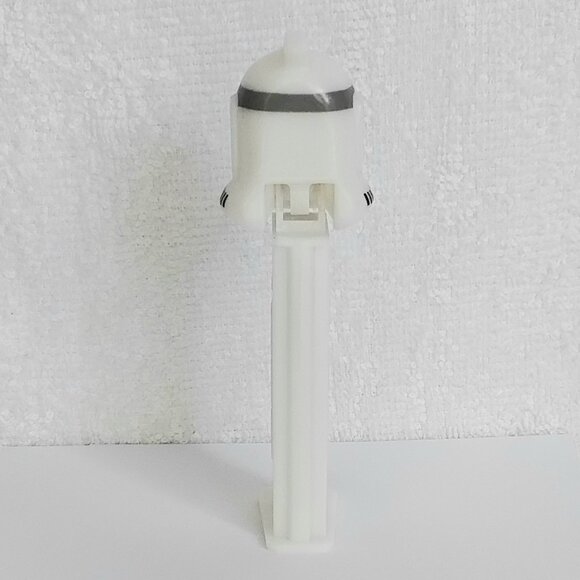 3/$24 NM/M Star Wars Clone Stormtrooper on White PEZ Dispenser!! - Picture 3 of 5